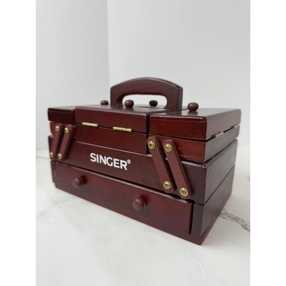 Singer small vintage